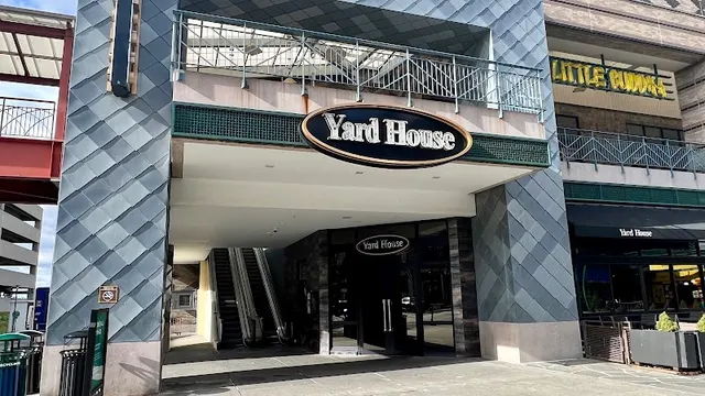 Yard House photo 1